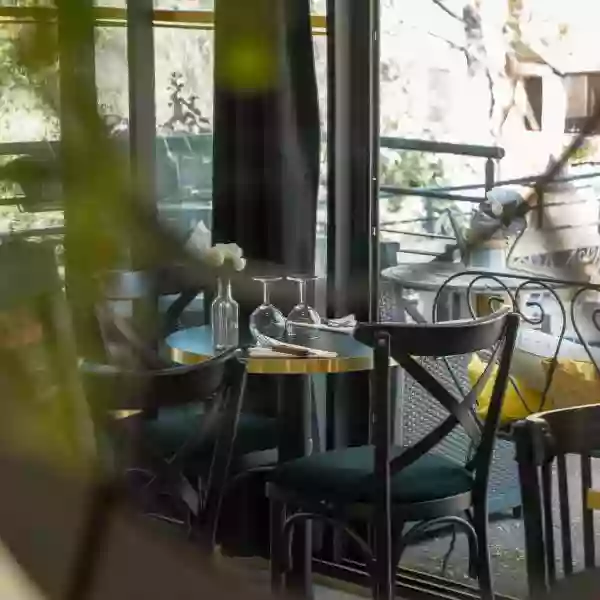 Le Restaurant - La Guinguette des Marronniers - Cabries - bon restaurant CABRIES